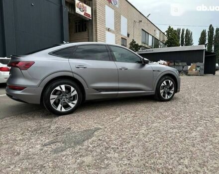 Ауді E-Tron, об'ємом двигуна 0 л та пробігом 5 тис. км за 65000 $, фото 13 на Automoto.ua