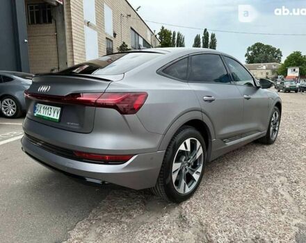 Ауді E-Tron, об'ємом двигуна 0 л та пробігом 5 тис. км за 65000 $, фото 12 на Automoto.ua