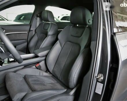 Ауди E-Tron, объемом двигателя 0 л и пробегом 42 тыс. км за 89000 $, фото 8 на Automoto.ua