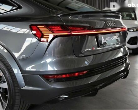 Ауди E-Tron, объемом двигателя 0 л и пробегом 42 тыс. км за 89000 $, фото 7 на Automoto.ua