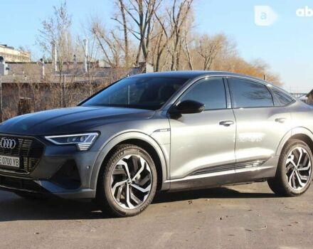 Ауді E-Tron, об'ємом двигуна 0 л та пробігом 26 тис. км за 51000 $, фото 1 на Automoto.ua