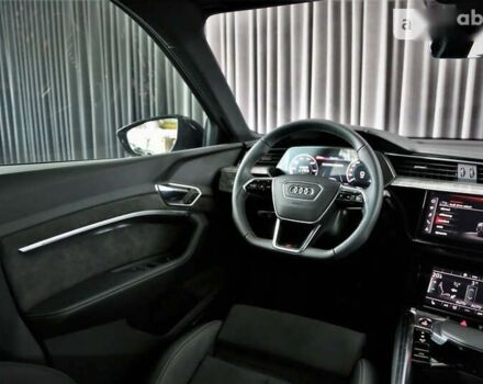 Ауди E-Tron, объемом двигателя 0 л и пробегом 42 тыс. км за 89000 $, фото 12 на Automoto.ua