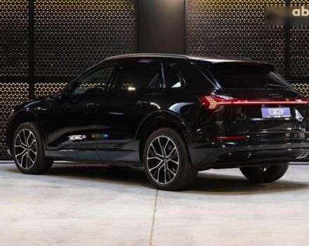 Ауди E-Tron, объемом двигателя 0 л и пробегом 133 тыс. км за 28200 $, фото 10 на Automoto.ua