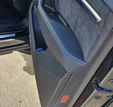 Ауди E-Tron, объемом двигателя 0 л и пробегом 75 тыс. км за 29800 $, фото 8 на Automoto.ua