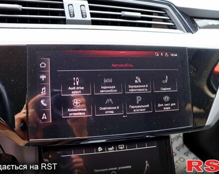 Ауди E-Tron, объемом двигателя 0.3 л и пробегом 86 тыс. км за 29800 $, фото 4 на Automoto.ua
