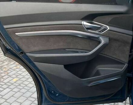 Ауди E-Tron, объемом двигателя 0 л и пробегом 109 тыс. км за 30800 $, фото 29 на Automoto.ua