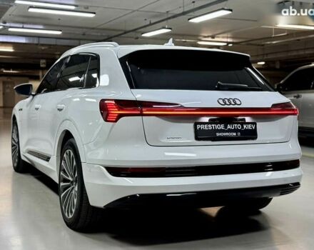 Ауди E-Tron, объемом двигателя 0 л и пробегом 36 тыс. км за 35000 $, фото 23 на Automoto.ua