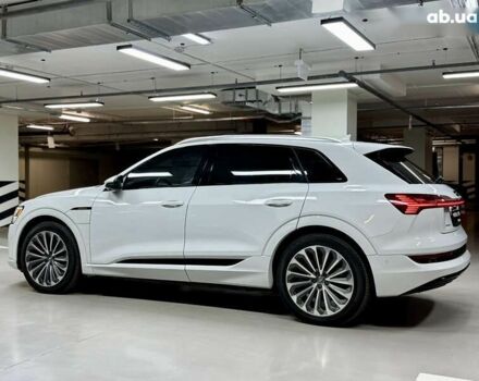 Ауди E-Tron, объемом двигателя 0 л и пробегом 36 тыс. км за 35000 $, фото 22 на Automoto.ua