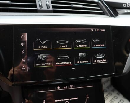 Ауди E-Tron, объемом двигателя 0 л и пробегом 86 тыс. км за 29800 $, фото 12 на Automoto.ua