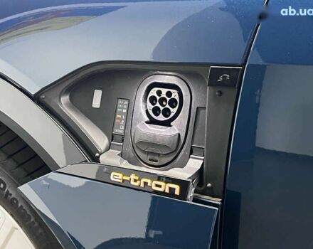 Ауди E-Tron, объемом двигателя 0 л и пробегом 299 тыс. км за 23990 $, фото 28 на Automoto.ua