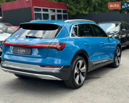 Ауди E-Tron, объемом двигателя 0 л и пробегом 33 тыс. км за 46000 $, фото 7 на Automoto.ua