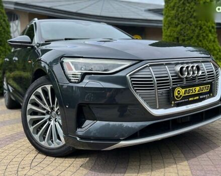 Ауди E-Tron, объемом двигателя 0 л и пробегом 94 тыс. км за 30590 $, фото 9 на Automoto.ua