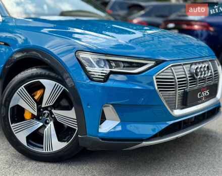 Ауди E-Tron, объемом двигателя 0 л и пробегом 33 тыс. км за 46000 $, фото 1 на Automoto.ua