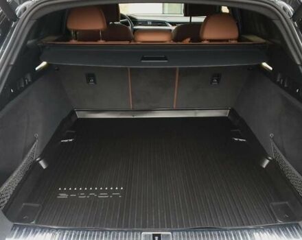 Ауди E-Tron, объемом двигателя 0 л и пробегом 15 тыс. км за 47200 $, фото 35 на Automoto.ua