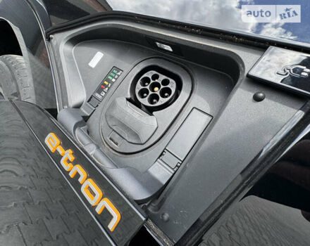 Ауди E-Tron, объемом двигателя 0 л и пробегом 31 тыс. км за 31500 $, фото 50 на Automoto.ua