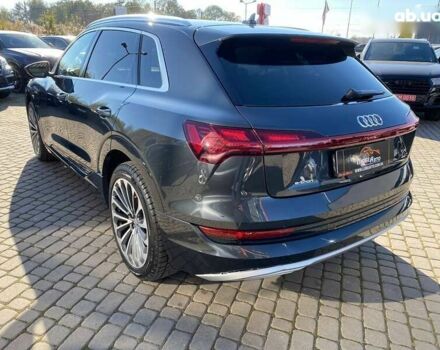 Ауди E-Tron, объемом двигателя 0 л и пробегом 66 тыс. км за 32900 $, фото 4 на Automoto.ua