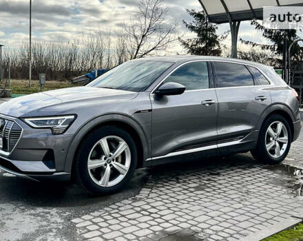 Ауди E-Tron, объемом двигателя 0 л и пробегом 67 тыс. км за 34999 $, фото 18 на Automoto.ua