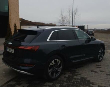Ауди E-Tron, объемом двигателя 0 л и пробегом 15 тыс. км за 47200 $, фото 2 на Automoto.ua