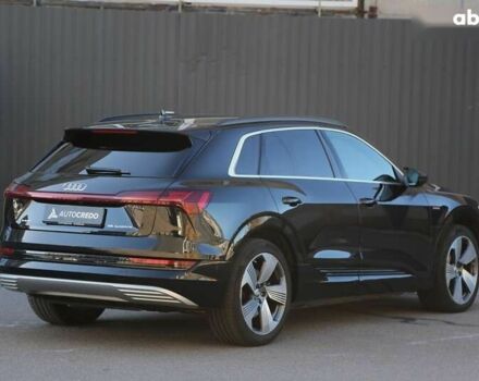 Ауди E-Tron, объемом двигателя 0 л и пробегом 140 тыс. км за 31900 $, фото 6 на Automoto.ua
