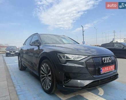 Ауди E-Tron, объемом двигателя 0 л и пробегом 106 тыс. км за 29900 $, фото 7 на Automoto.ua