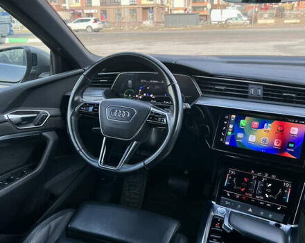 Ауди E-Tron, объемом двигателя 0 л и пробегом 67 тыс. км за 34999 $, фото 37 на Automoto.ua