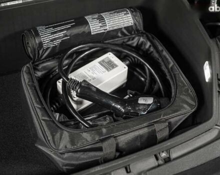 Ауді E-Tron, об'ємом двигуна 0 л та пробігом 61 тис. км за 39900 $, фото 8 на Automoto.ua