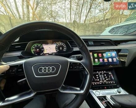 Ауді E-Tron, об'ємом двигуна 0 л та пробігом 42 тис. км за 30500 $, фото 8 на Automoto.ua