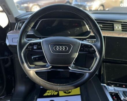 Ауди E-Tron, объемом двигателя 0 л и пробегом 64 тыс. км за 33990 $, фото 19 на Automoto.ua