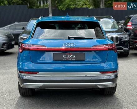 Ауди E-Tron, объемом двигателя 0 л и пробегом 33 тыс. км за 46000 $, фото 9 на Automoto.ua