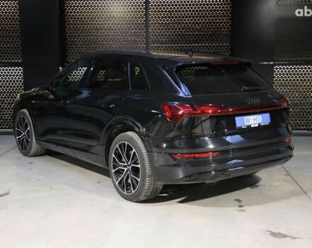 Ауди E-Tron, объемом двигателя 0 л и пробегом 138 тыс. км за 26900 $, фото 5 на Automoto.ua