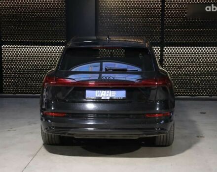 Ауди E-Tron, объемом двигателя 0 л и пробегом 138 тыс. км за 26900 $, фото 4 на Automoto.ua