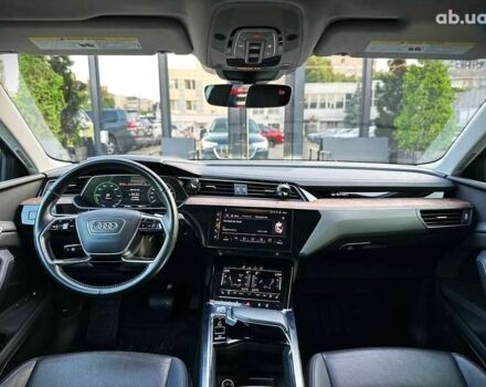 Ауди E-Tron, объемом двигателя 0 л и пробегом 77 тыс. км за 27500 $, фото 27 на Automoto.ua