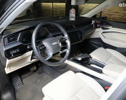 Ауди E-Tron, объемом двигателя 0 л и пробегом 138 тыс. км за 26900 $, фото 17 на Automoto.ua