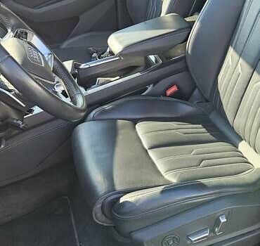 Ауди E-Tron, объемом двигателя 0 л и пробегом 75 тыс. км за 29800 $, фото 2 на Automoto.ua