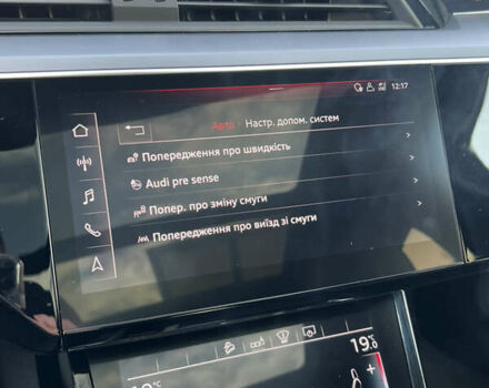 Ауди E-Tron, объемом двигателя 0 л и пробегом 67 тыс. км за 34999 $, фото 46 на Automoto.ua