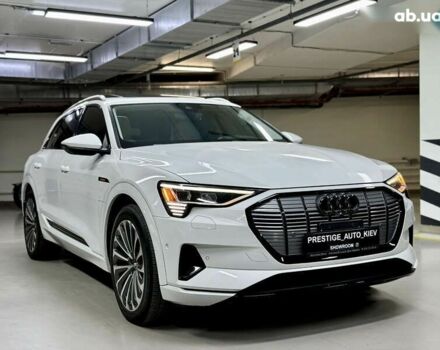 Ауди E-Tron, объемом двигателя 0 л и пробегом 36 тыс. км за 35000 $, фото 9 на Automoto.ua
