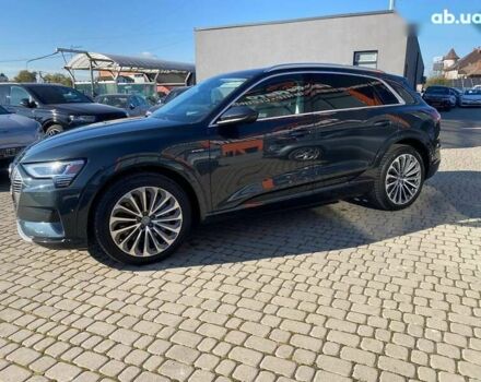Ауди E-Tron, объемом двигателя 0 л и пробегом 66 тыс. км за 32900 $, фото 3 на Automoto.ua