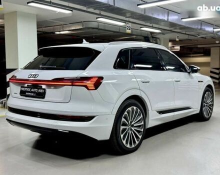 Ауді E-Tron, об'ємом двигуна 0 л та пробігом 36 тис. км за 37000 $, фото 23 на Automoto.ua