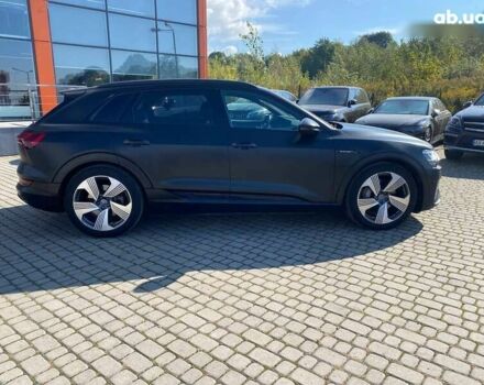Ауди E-Tron, объемом двигателя 0 л и пробегом 81 тыс. км за 34950 $, фото 9 на Automoto.ua