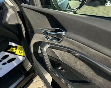 Ауди E-Tron, объемом двигателя 0 л и пробегом 64 тыс. км за 33990 $, фото 9 на Automoto.ua