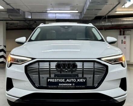 Ауди E-Tron, объемом двигателя 0 л и пробегом 36 тыс. км за 35000 $, фото 6 на Automoto.ua