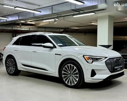 Ауди E-Tron, объемом двигателя 0 л и пробегом 36 тыс. км за 35000 $, фото 8 на Automoto.ua