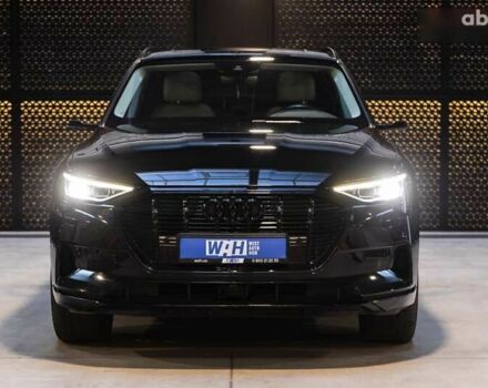 Ауди E-Tron, объемом двигателя 0 л и пробегом 133 тыс. км за 28200 $, фото 3 на Automoto.ua