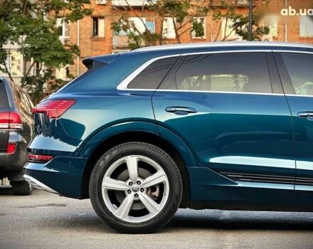Ауди E-Tron, объемом двигателя 0 л и пробегом 77 тыс. км за 27500 $, фото 12 на Automoto.ua