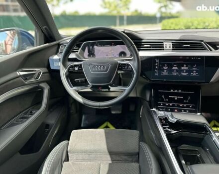 Ауди E-Tron, объемом двигателя 0 л и пробегом 151 тыс. км за 28700 $, фото 11 на Automoto.ua