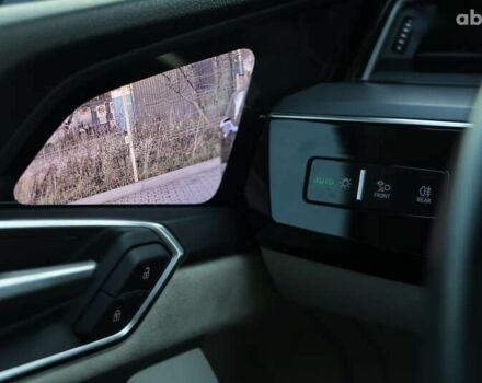 Ауди E-Tron, объемом двигателя 0 л и пробегом 138 тыс. км за 26900 $, фото 10 на Automoto.ua