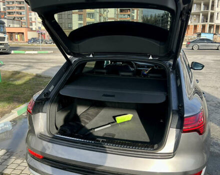 Ауди E-Tron, объемом двигателя 0 л и пробегом 67 тыс. км за 34999 $, фото 33 на Automoto.ua