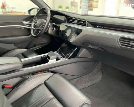 Ауди E-Tron, объемом двигателя 0 л и пробегом 135 тыс. км за 34490 $, фото 29 на Automoto.ua