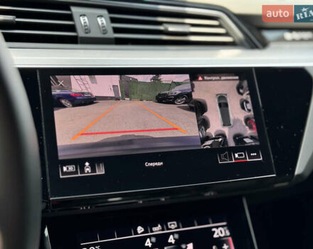 Ауди E-Tron, объемом двигателя 0 л и пробегом 33 тыс. км за 46000 $, фото 15 на Automoto.ua