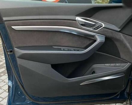 Ауди E-Tron, объемом двигателя 0 л и пробегом 109 тыс. км за 30800 $, фото 16 на Automoto.ua